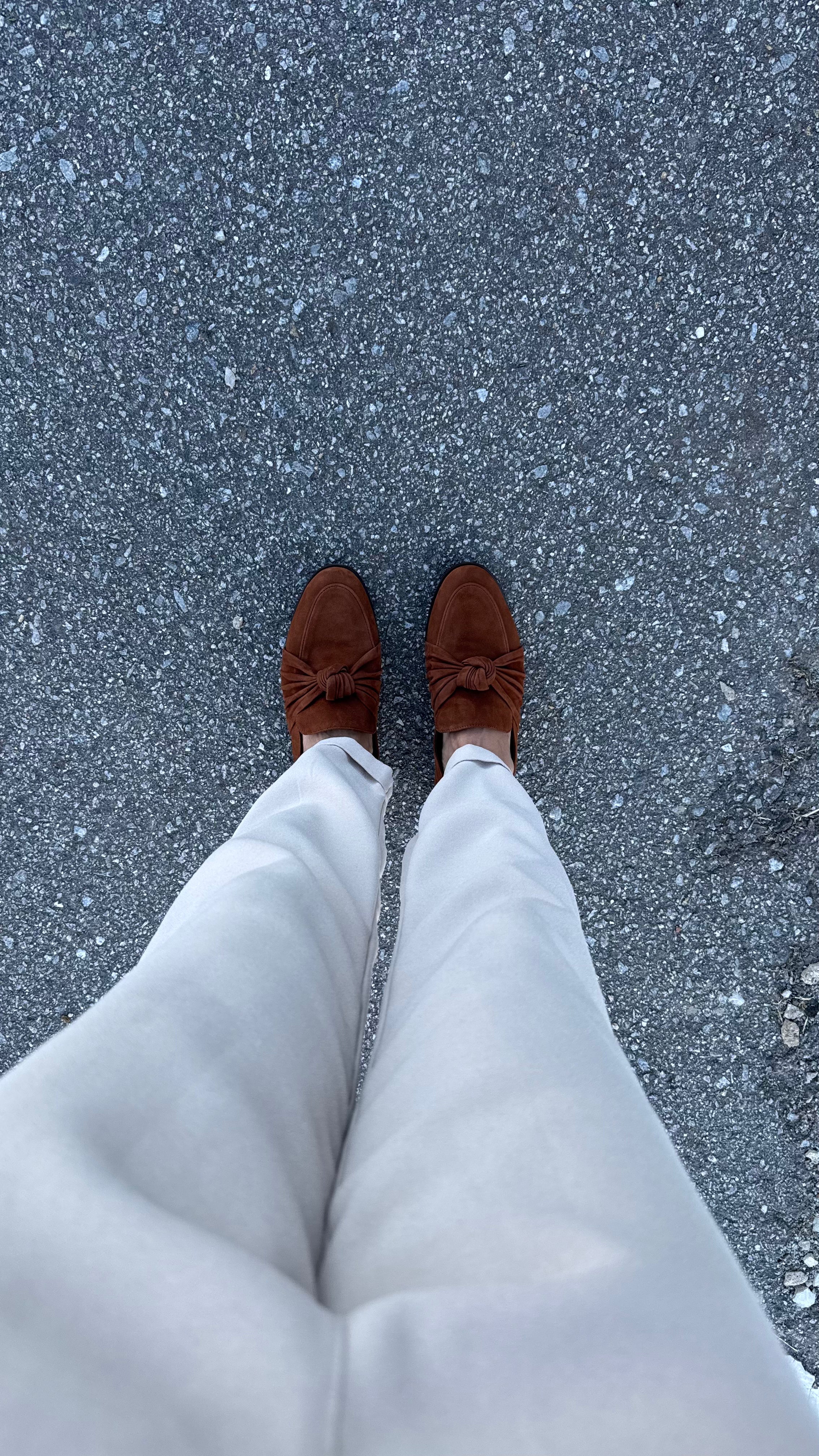 Néaude Sleek Loafers
